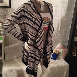 American 🦅 Outfitters Knit cardigan